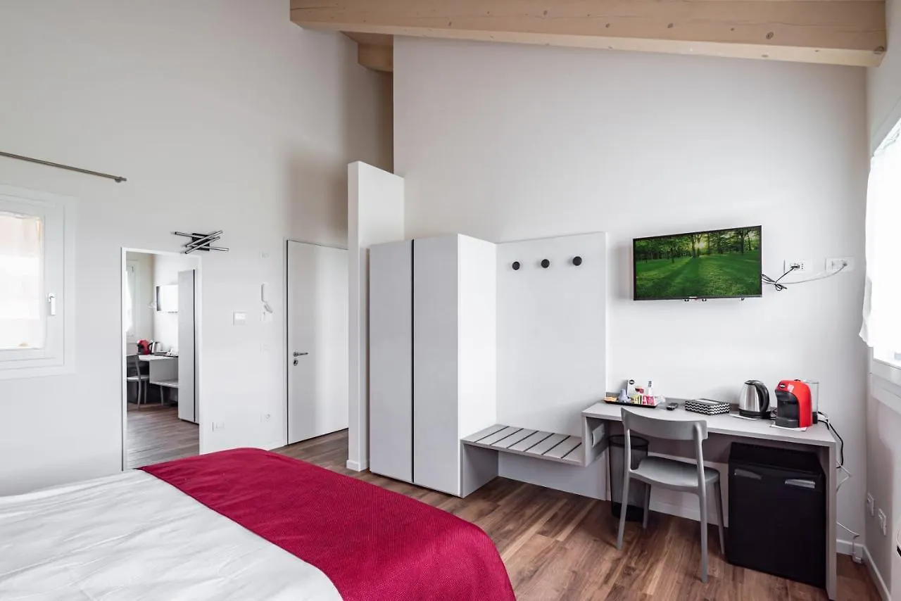 Ca Mia Rododendro & Mughetto Rooms Vicenza