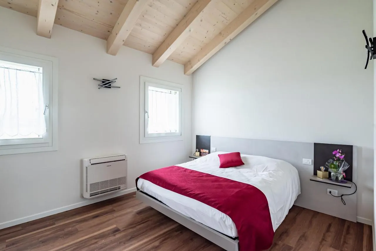 Apartment Ca Mia Rododendro & Mughetto Rooms Vicenza Italy