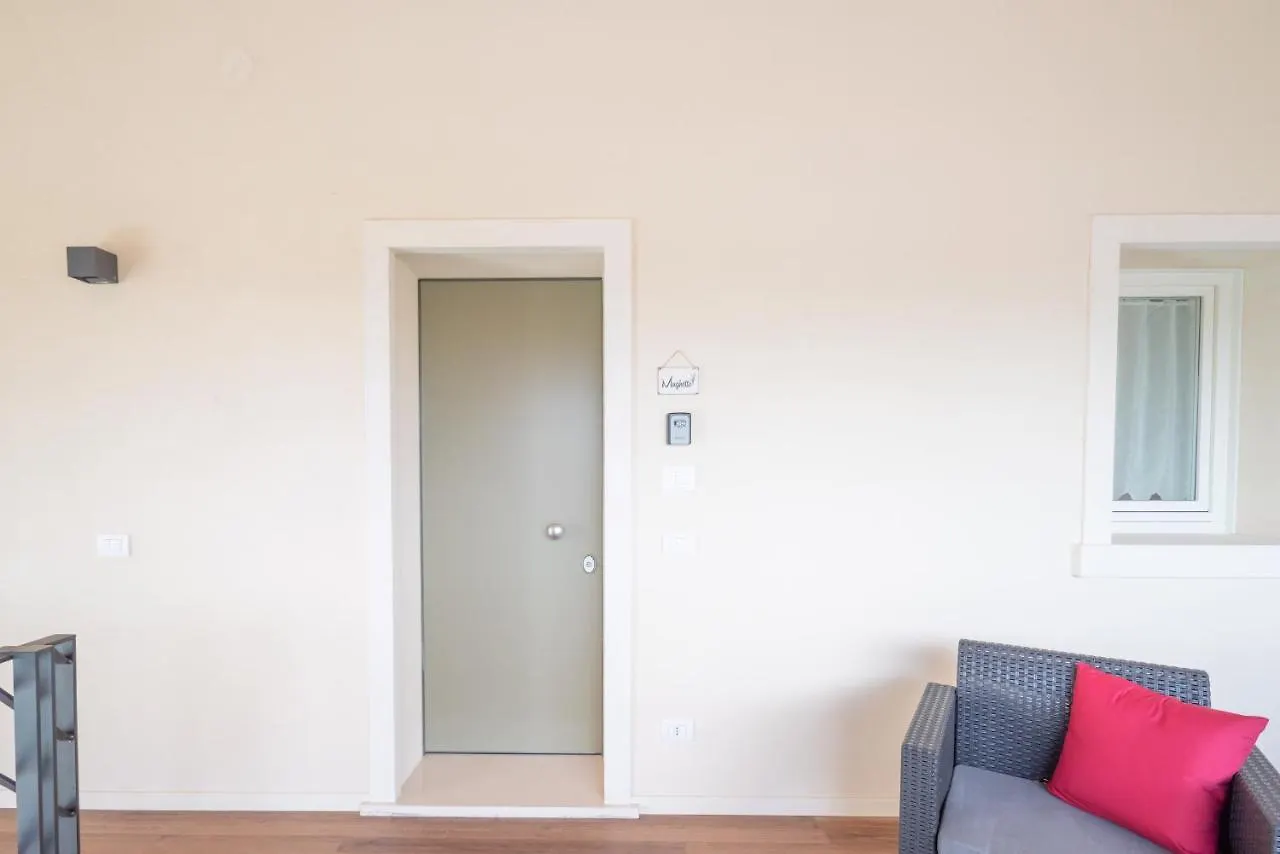 Apartment Ca Mia Rododendro & Mughetto Rooms Vicenza Italy