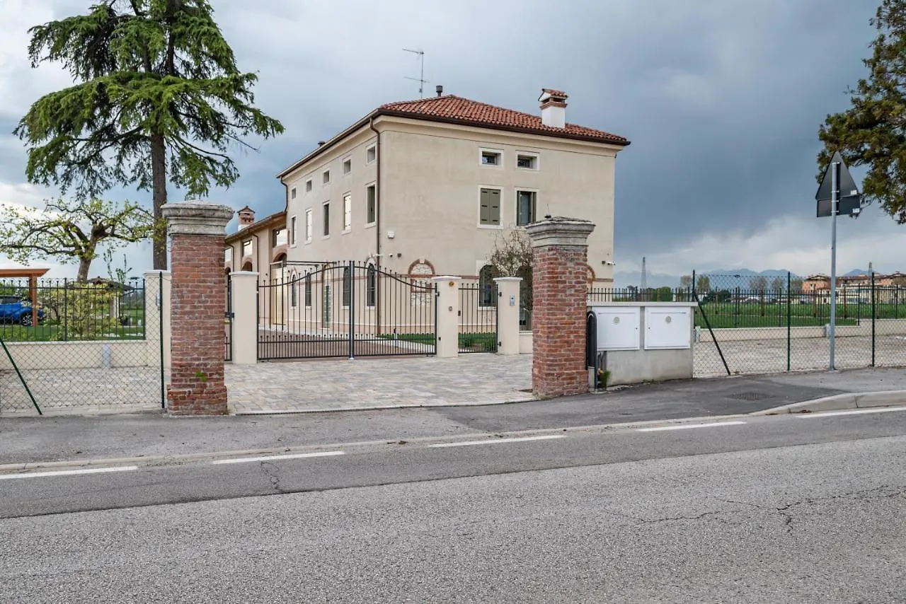 Apartment Ca Mia Rododendro & Mughetto Rooms Vicenza